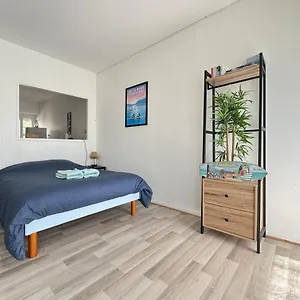  Appartement T1 Entre Et Avec Balcon